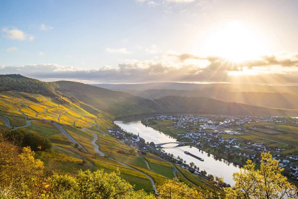 sonneneinstrahlung-hanglagen